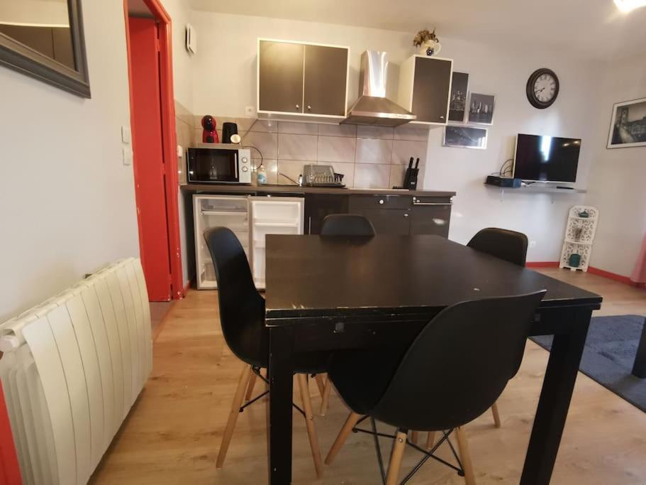 N1 F2 40M2 Avec Petit Jardin Apartman Hérouville-Saint-Clair Kültér fotó
